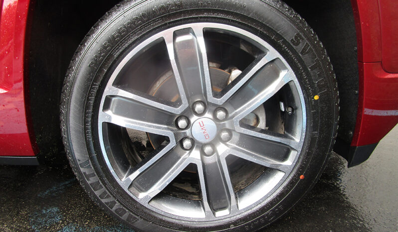 GMC ACADIA DENALI full