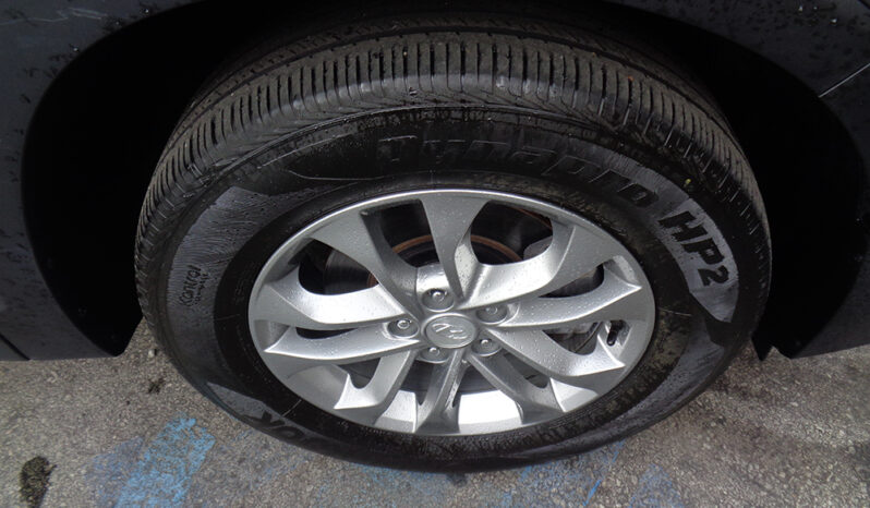 HYUNDAI SANTA FE SEL full