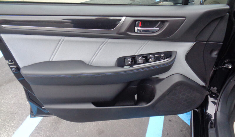 SUBARU LEGACY SPORT full