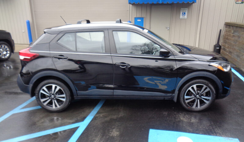 NISSAN KICKS SV full