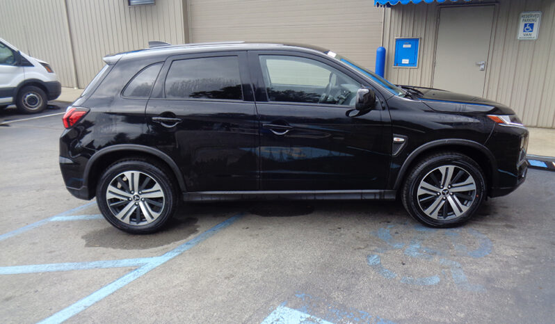 MITSUBISHI OUTLANDER SPORT full
