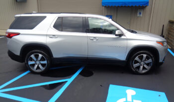 CHEVROLET TRAVERSE LT full