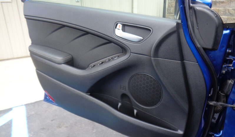 KIA FORTE LX full