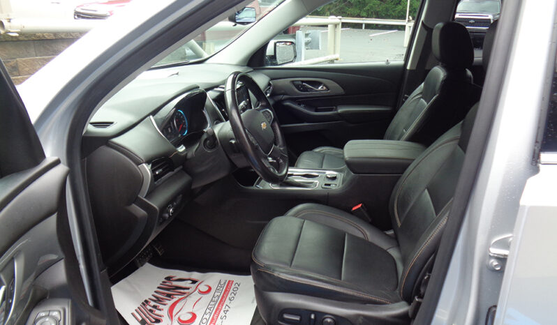 CHEVROLET TRAVERSE LT full