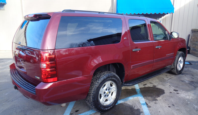CHEVROLET SUBURBAN LS full