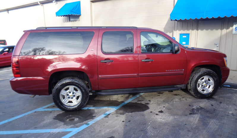 CHEVROLET SUBURBAN LS full