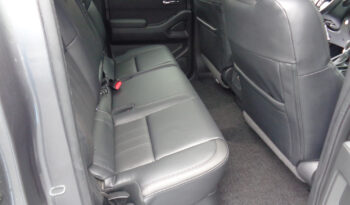NISSAN FRONTIER PRO-4X CREW CAB full