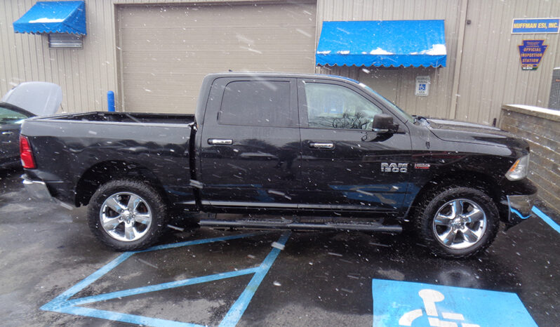 RAM 1500 BIGHORN CREW CAB full