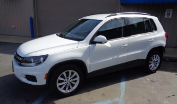 VOLKSWAGEN TIGUAN LIMITED full