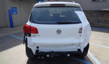 VOLKSWAGEN TIGUAN LIMITED full