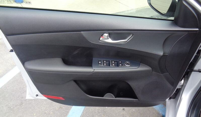 KIA FORTE LXS full