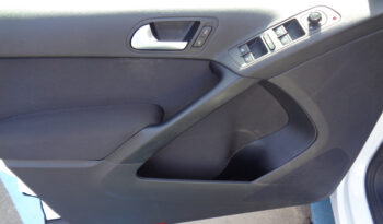 VOLKSWAGEN TIGUAN LIMITED full